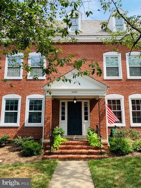 Property Photo:  4504 36th Street S A1  VA 22206 