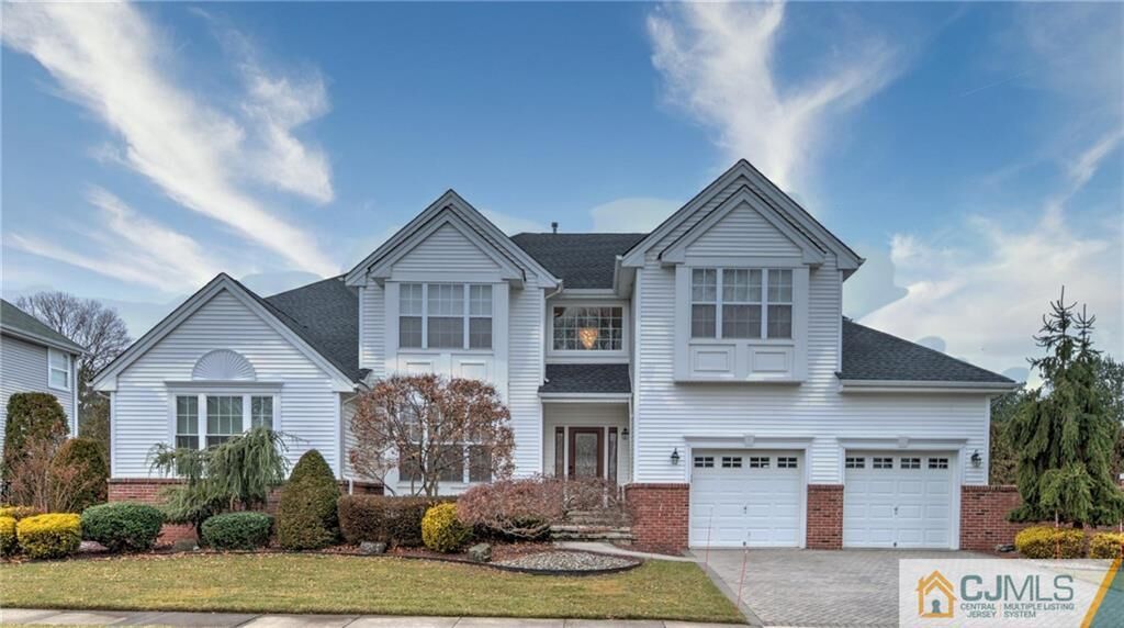 Property Photo:  12 Moorland Boulevard  NJ 08831 
