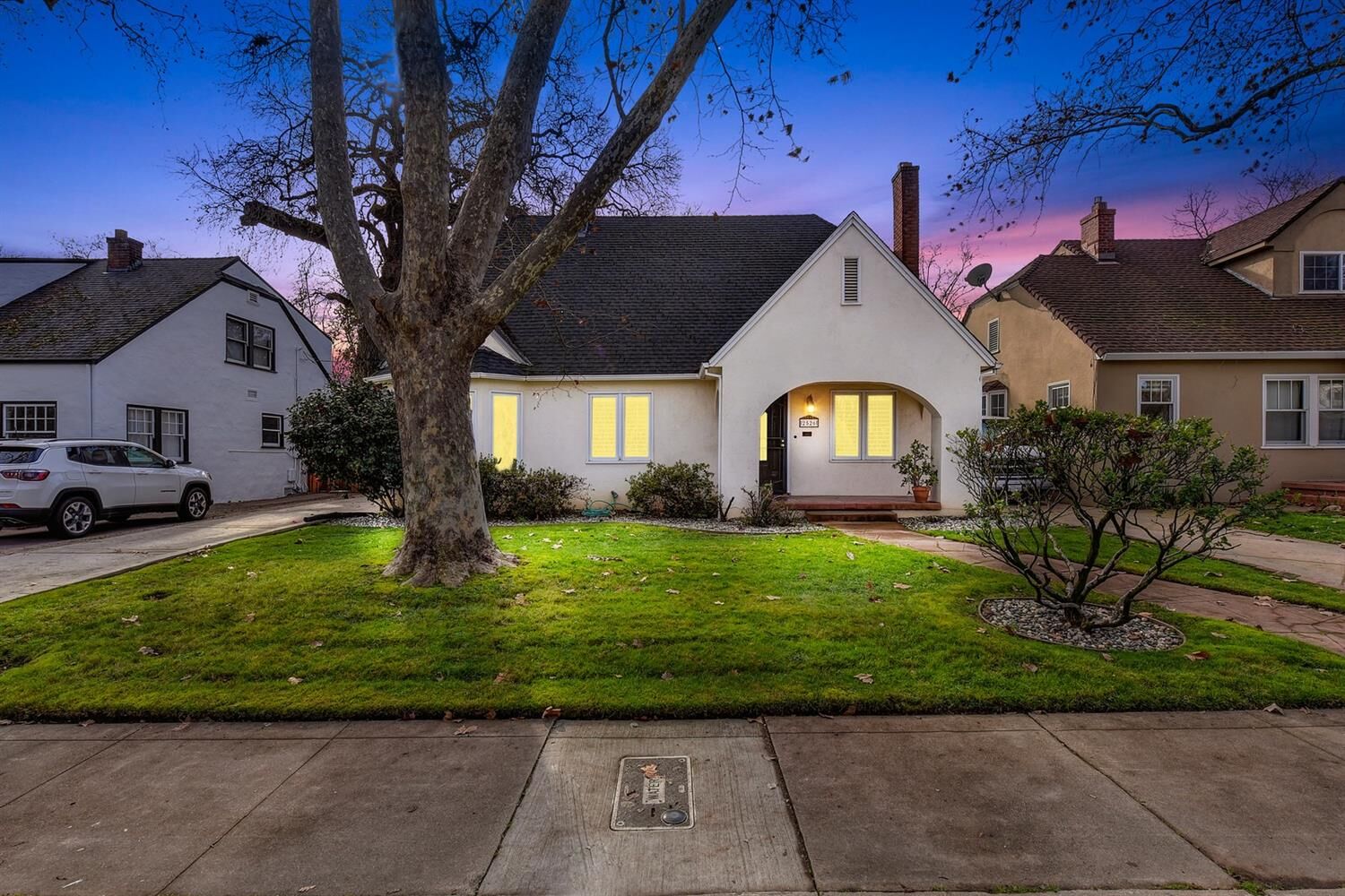 Property Photo: 2526 9th Avenue CA 95818