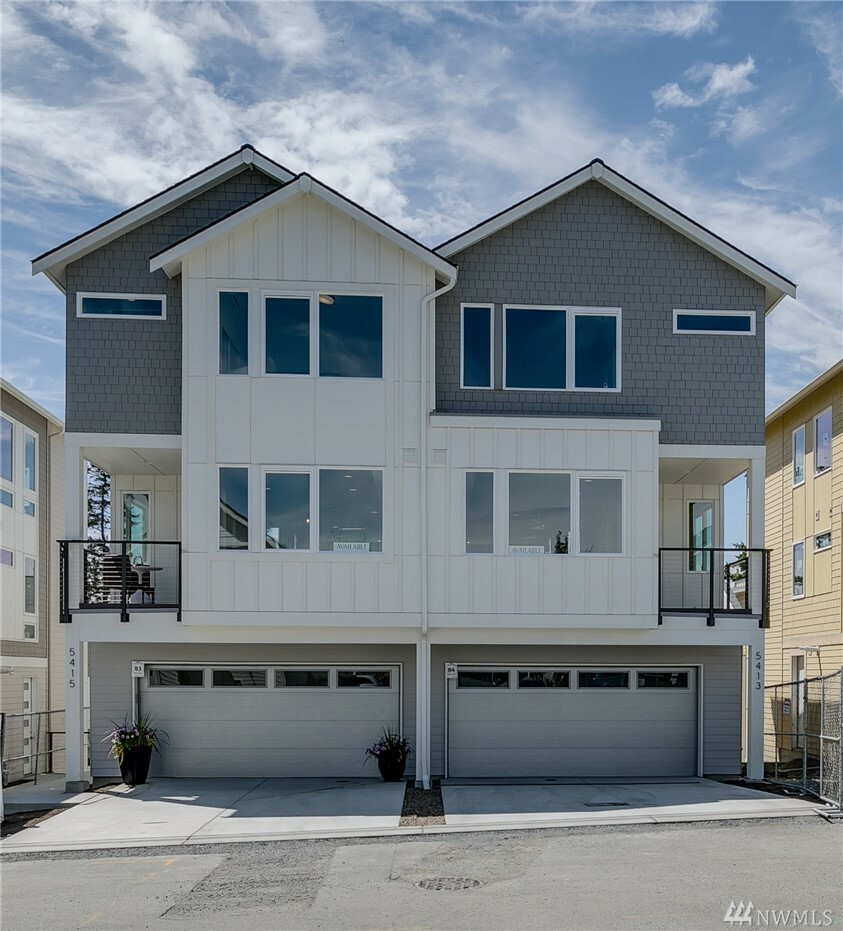 Property Photo:  5317 80th Pl SW (Unit 1)  WA 98275 