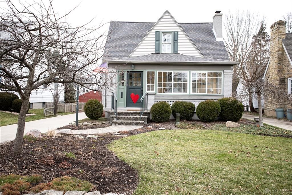 Property Photo: 327 East Drive OH 45419