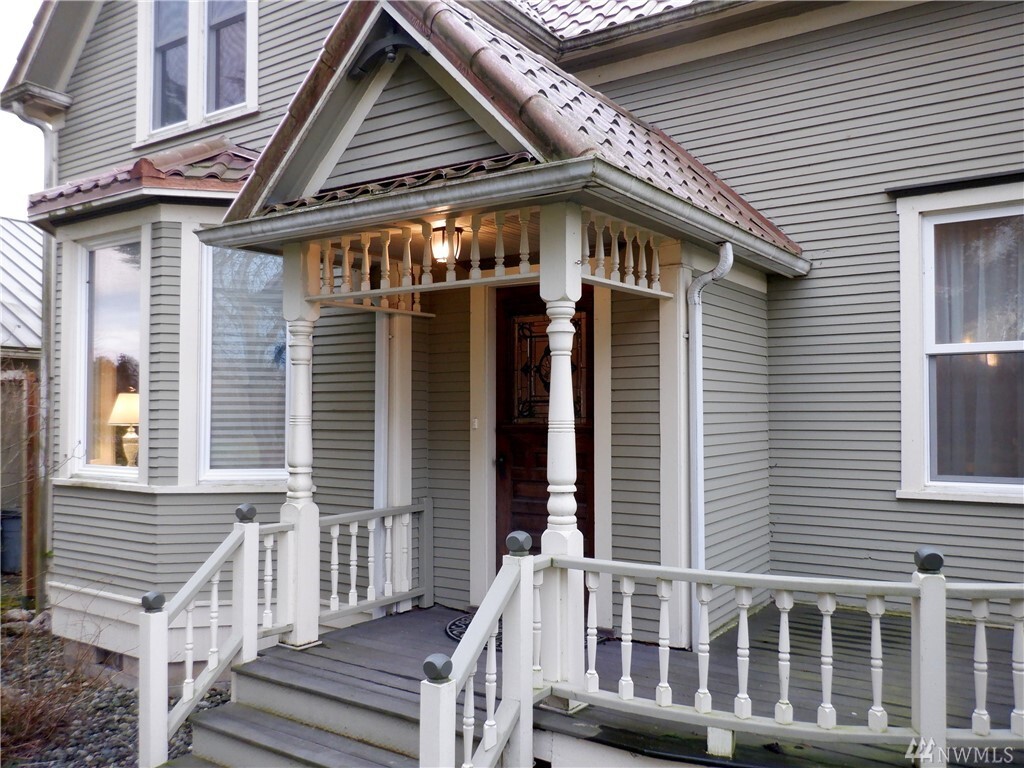 Property Photo: 17820 Kamb Road WA 98273