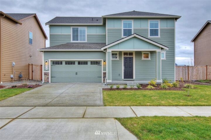 Property Photo:  576 Sigrist Drive E  WA 98022 