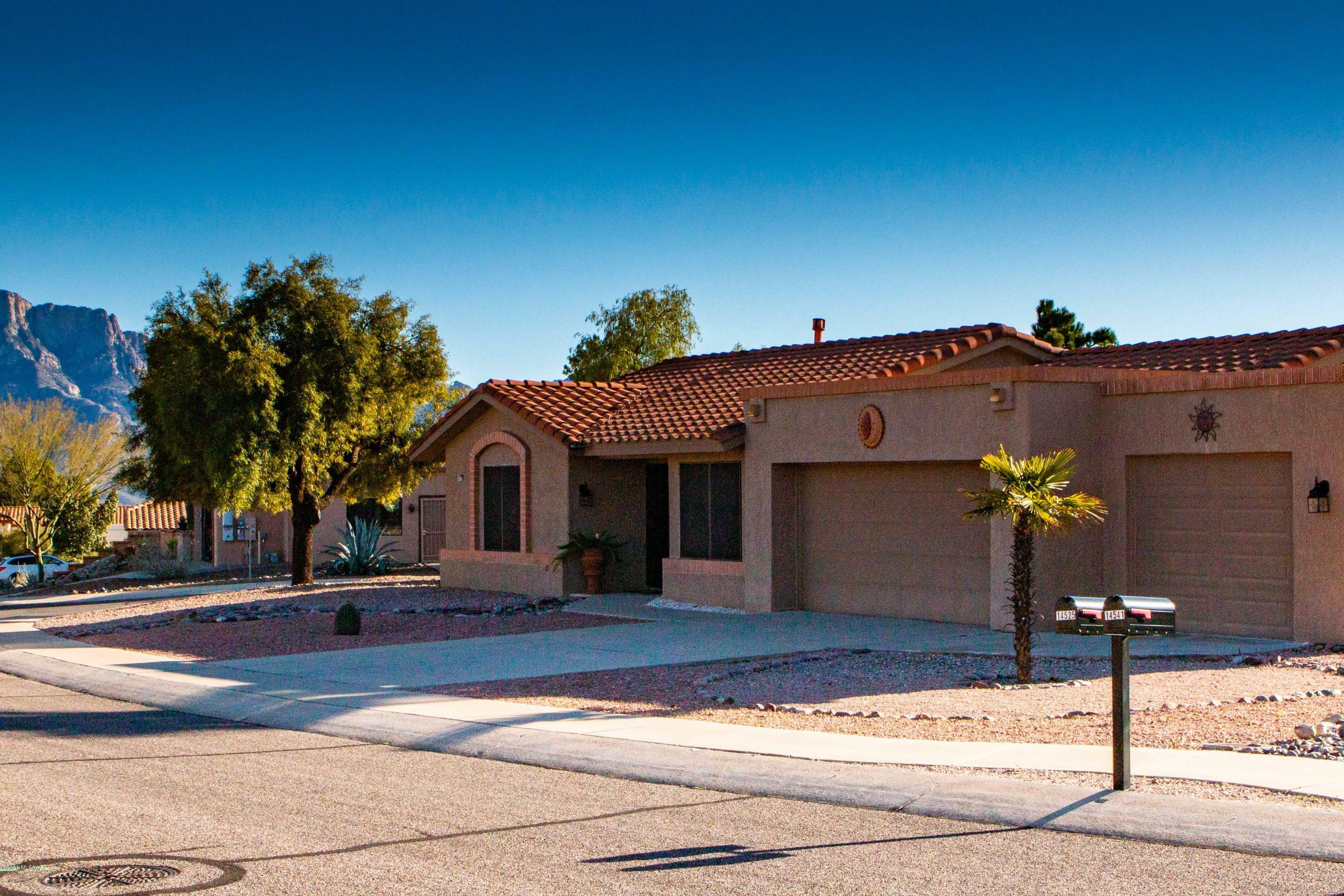 Property Photo: 14525 N Lone Wolf Lane AZ 85755