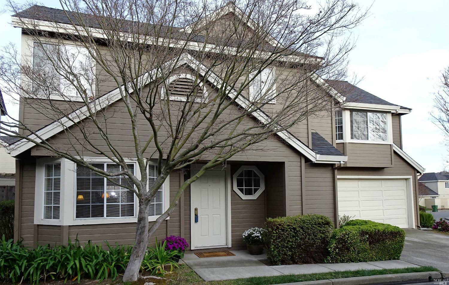 Property Photo:  190 Ignacio Valley Circle  CA 94949 