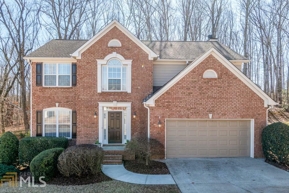 Property Photo: 270 Beckenham Walk Drive GA 30019