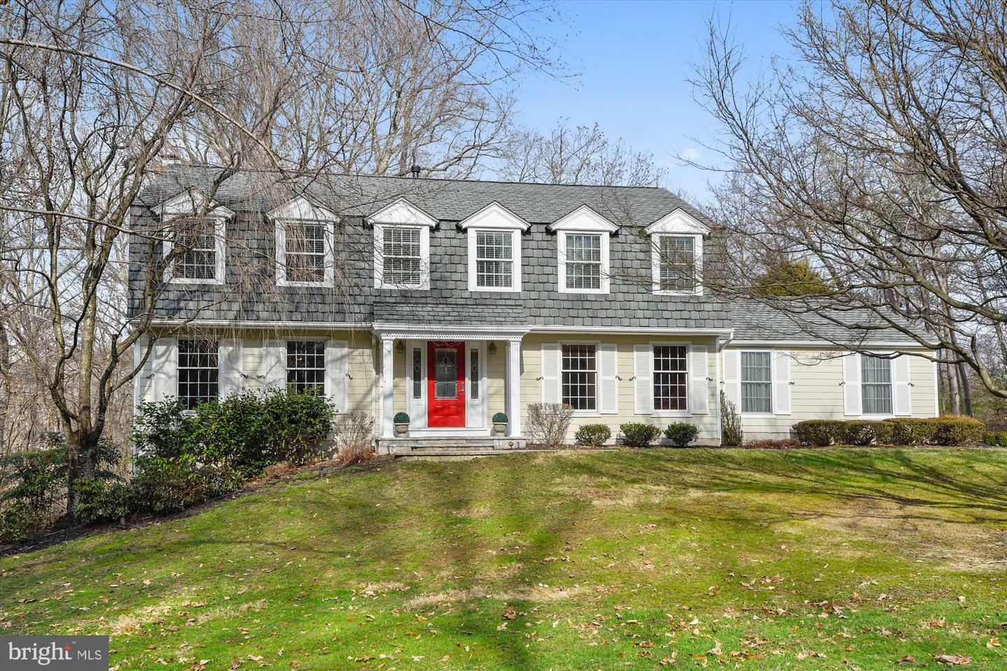 Property Photo: 908 Coachway MD 21401