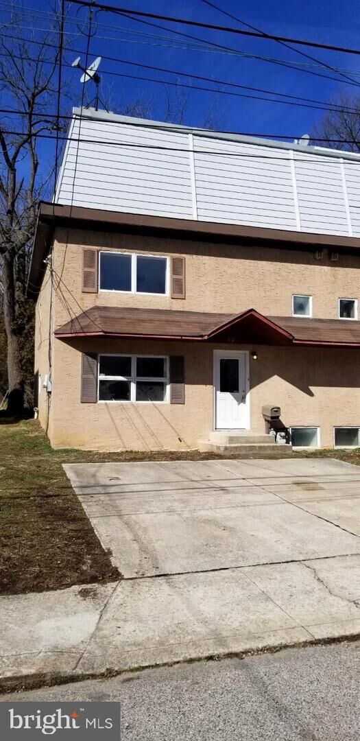 Property Photo: 507 School Street PA 19070