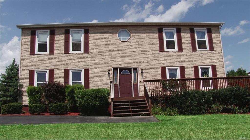 Property Photo:  42 Fortune Road East  NY 10941 