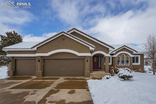 Property Photo:  16795 Cherry Crossing Drive  CO 80921 