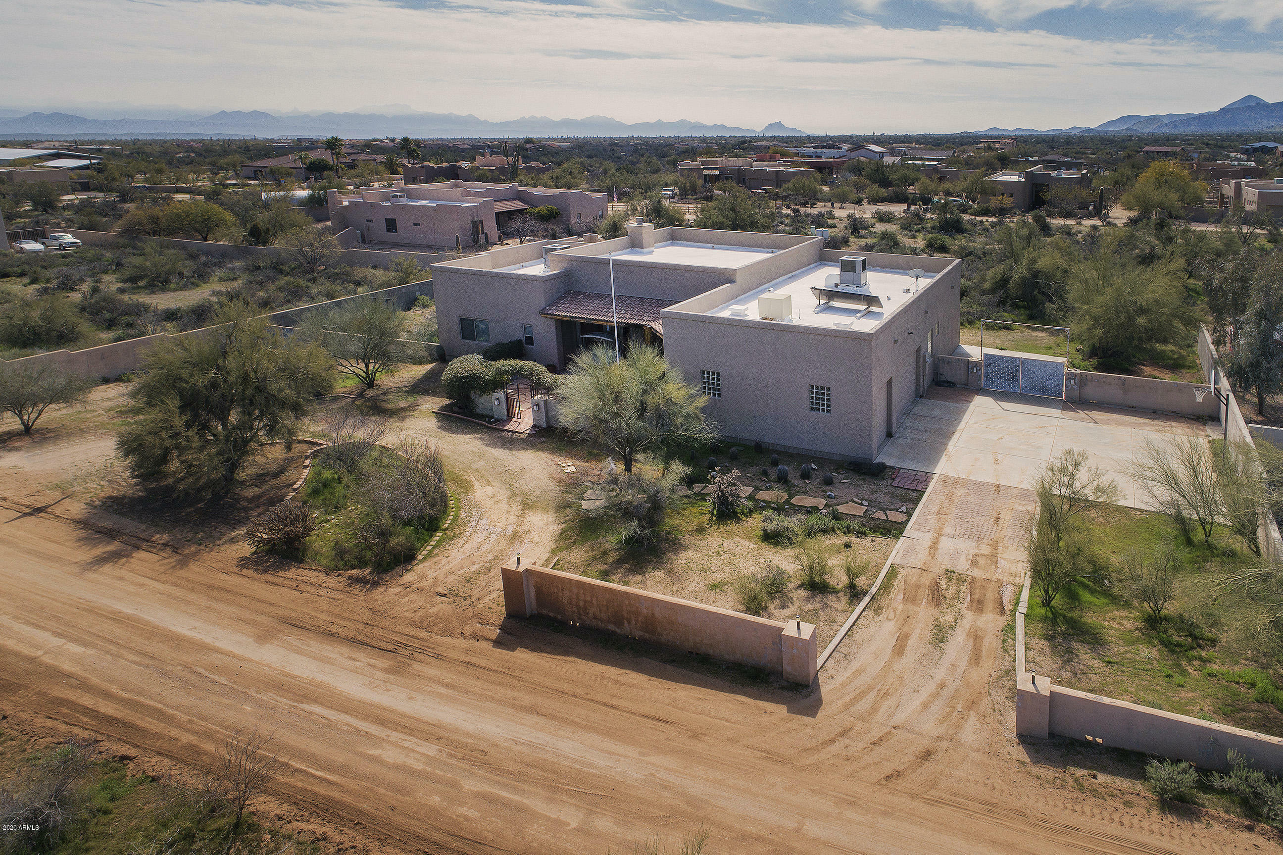 Property Photo:  14015 E Quail Track Road  AZ 85262 