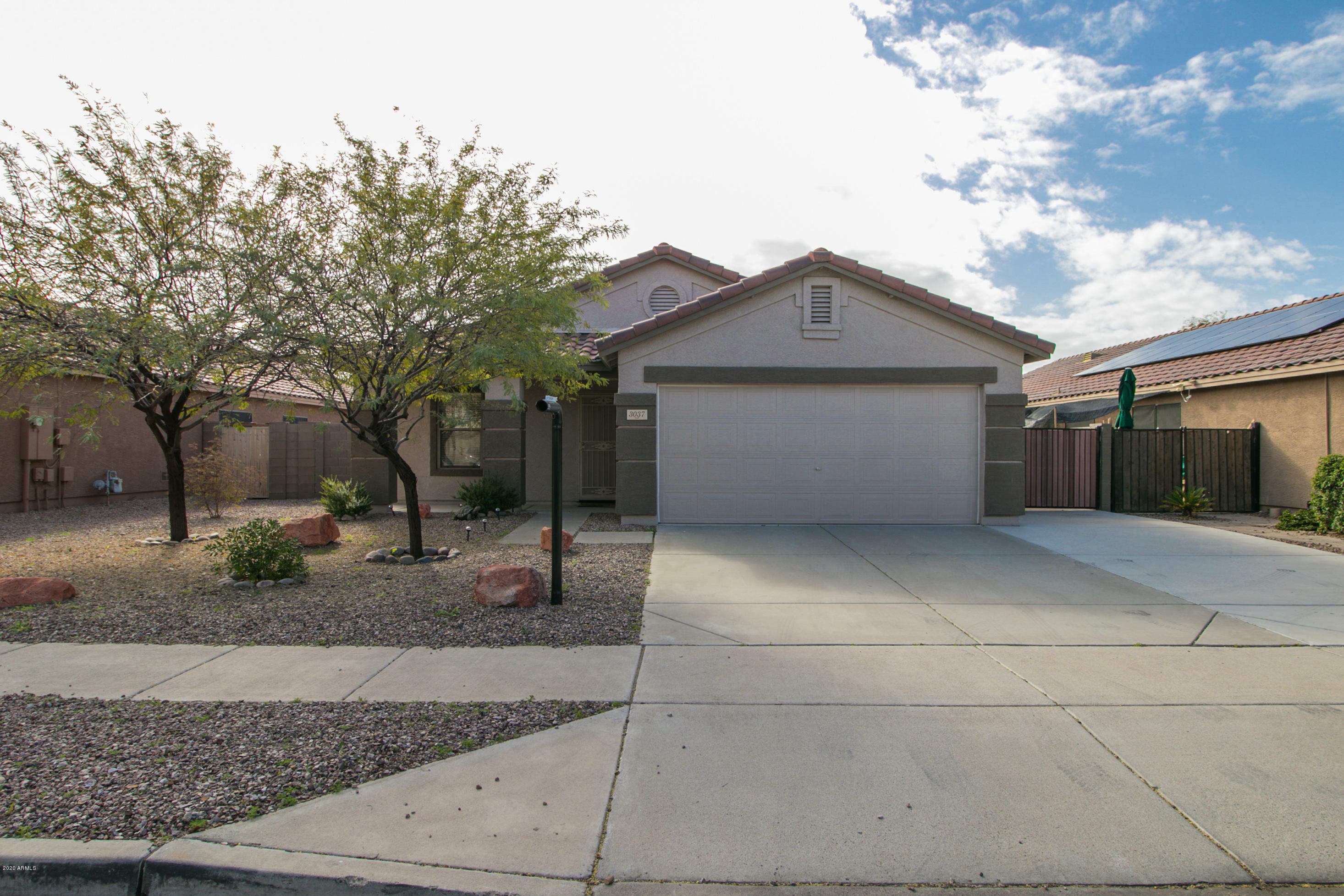 Property Photo:  3037 W Silver Sage Lane  AZ 85083 