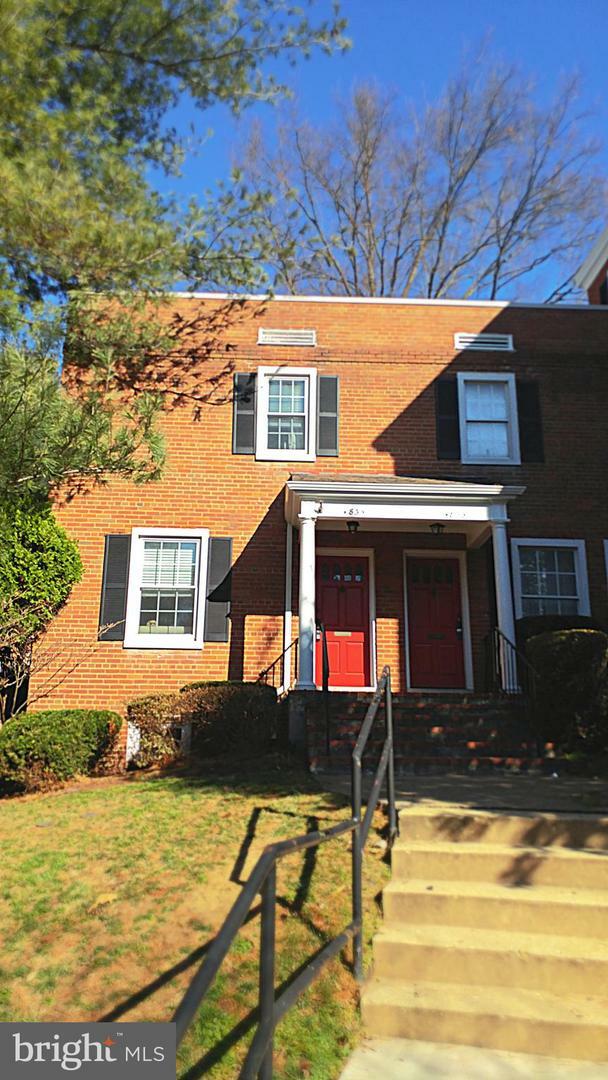 Property Photo:  4835 29th Street S  VA 22206 