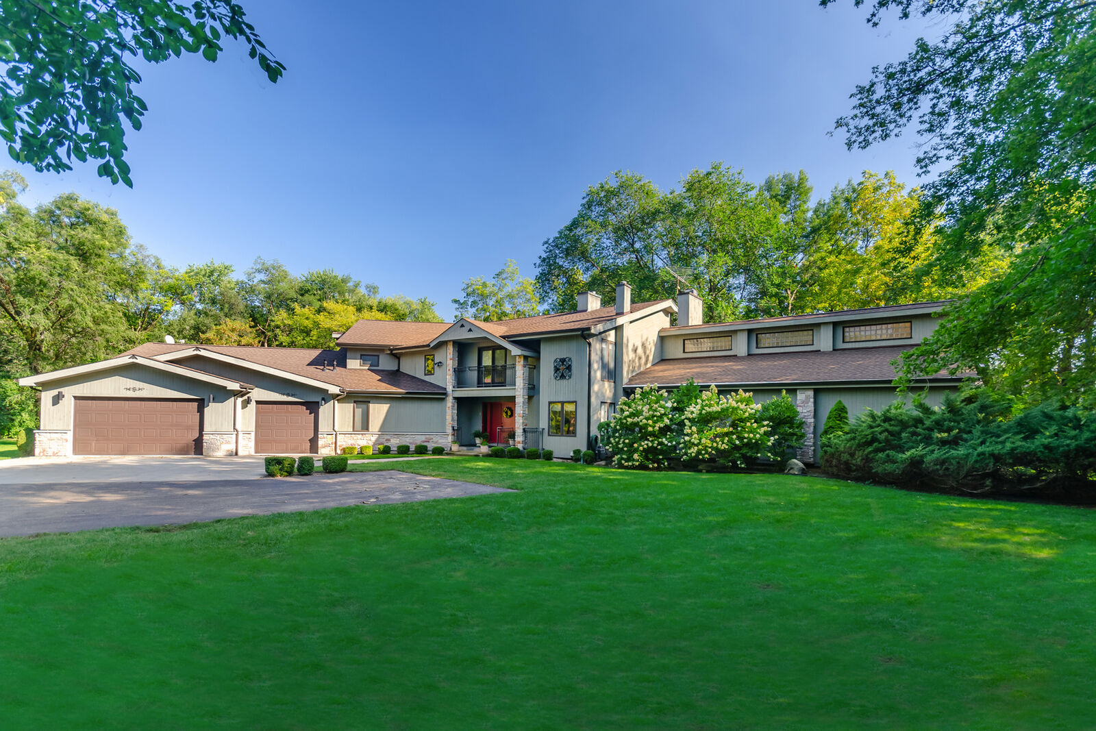 Property Photo: 955 Gage Lane IL 60045