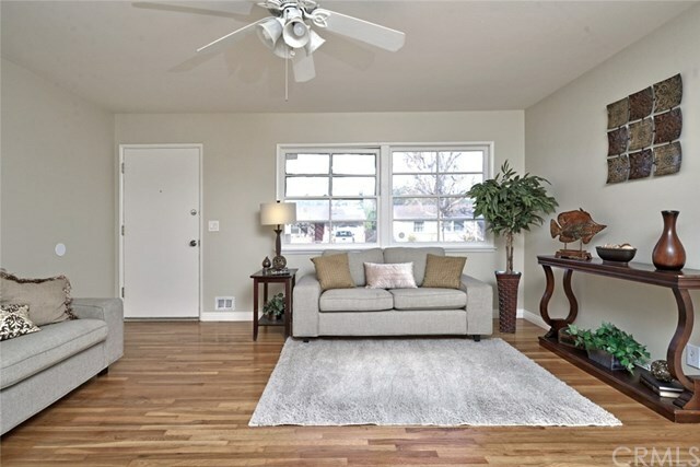 Property Photo:  906 E Almond Drive  CA 92821 