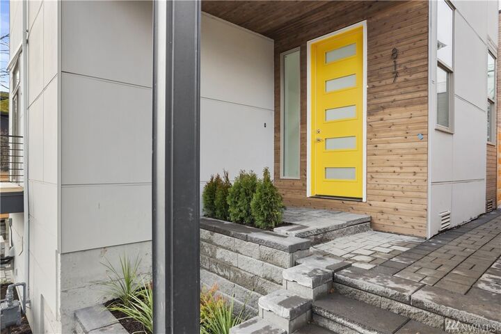 Property Photo: 817 26th Ave S WA 98144