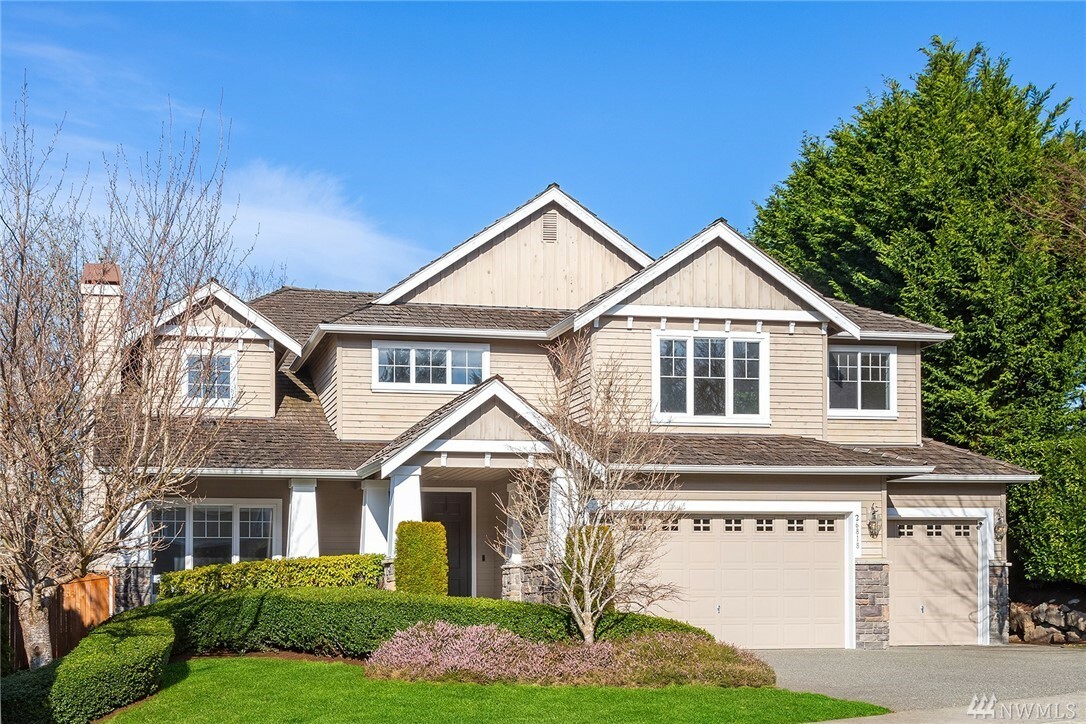 Property Photo: 26818 SE 22nd Ct WA 98075