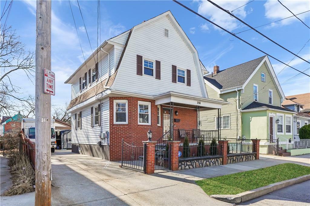 Property Photo:  256 California Ave Av  RI 02905 