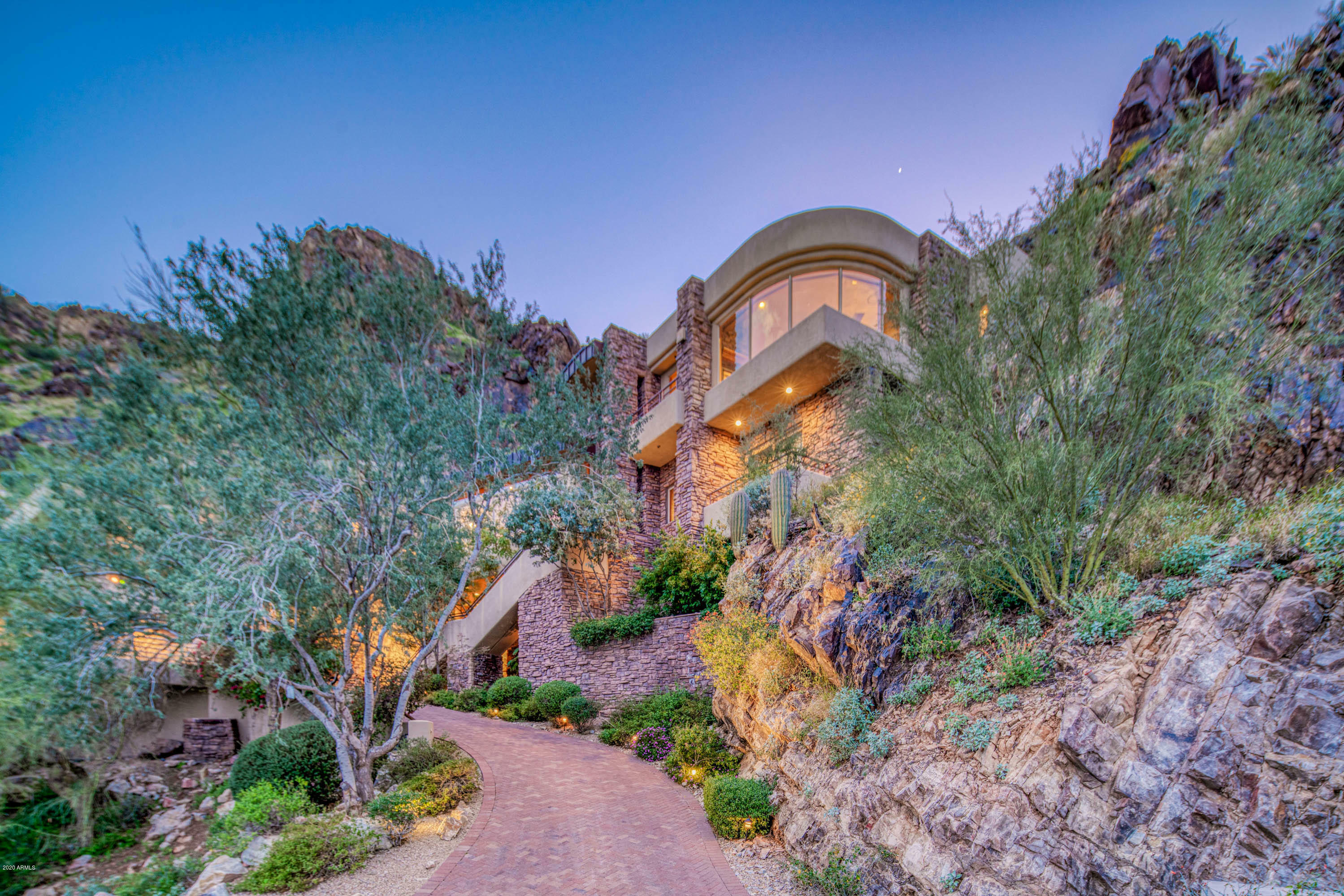 Property Photo: 5676 E Cheney Drive AZ 85253