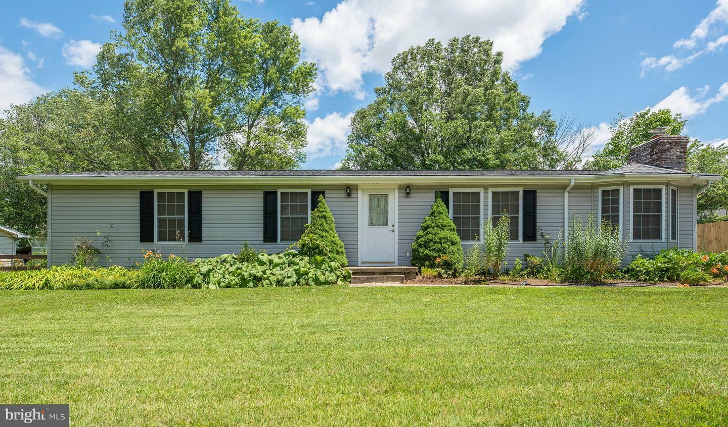 Property Photo:  205 Oakridge Drive  VA 22556 