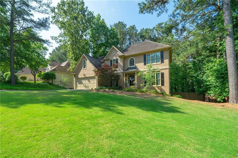 518 Fairway Drive  Woodstock GA 30189 photo