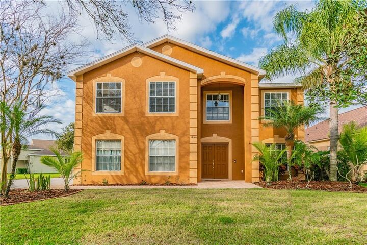 Property Photo:  15016 Heronglen Dr  FL 33547 