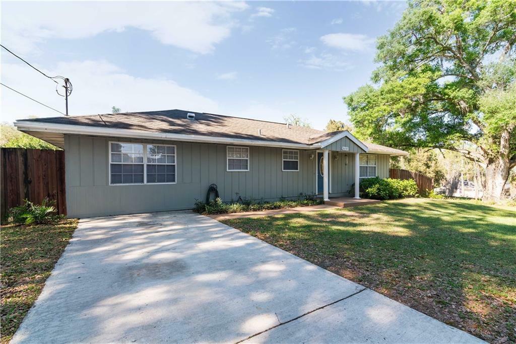 Property Photo:  36707 Grant Avenue  FL 33525 