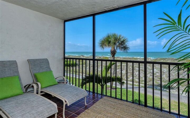 Property Photo: 2089 Gulf Of Mexico Drive G1-204 FL 34228