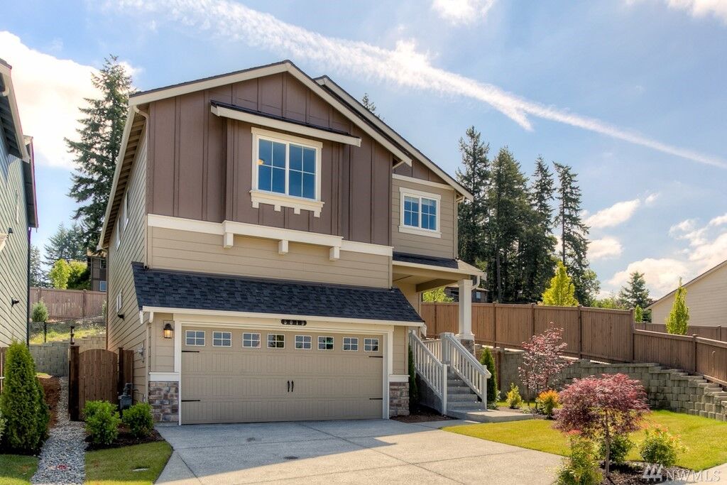 Property Photo: 7816 208th Avenue E 74 WA 98391