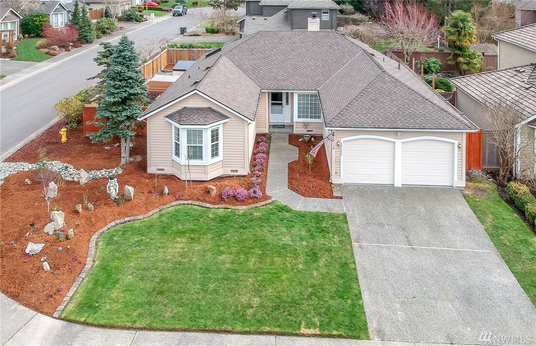 House for sale in Covington 25222 161st Place SE, Covington, WA 98042