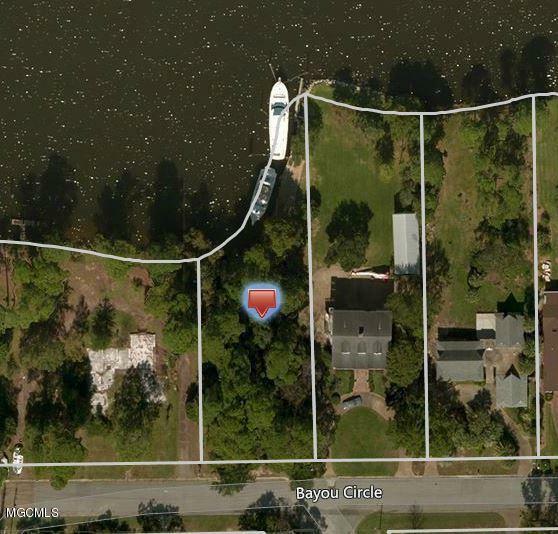Property Photo: 156 Bayou Circle MS 39507