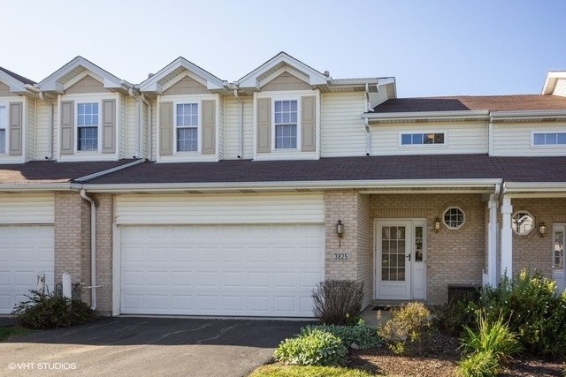 Property Photo: 3825 Pathfinder Court IL 60435