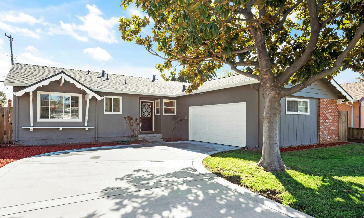 Property Photo:  2019 Coolidge Drive  CA 95051 