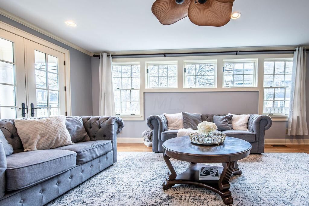 Property Photo:  1628 Andover Road  OH 43212 