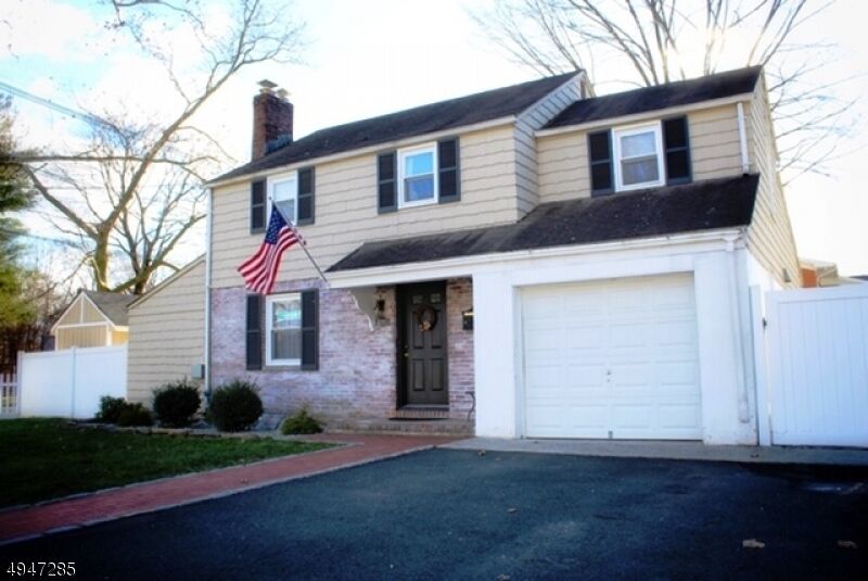 Property Photo: 250 Westfield Rd NJ 07076