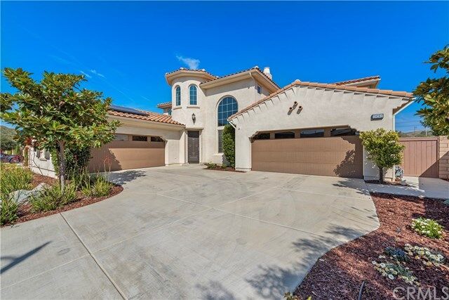Property Photo: 29261 Via Zamora CA 92675