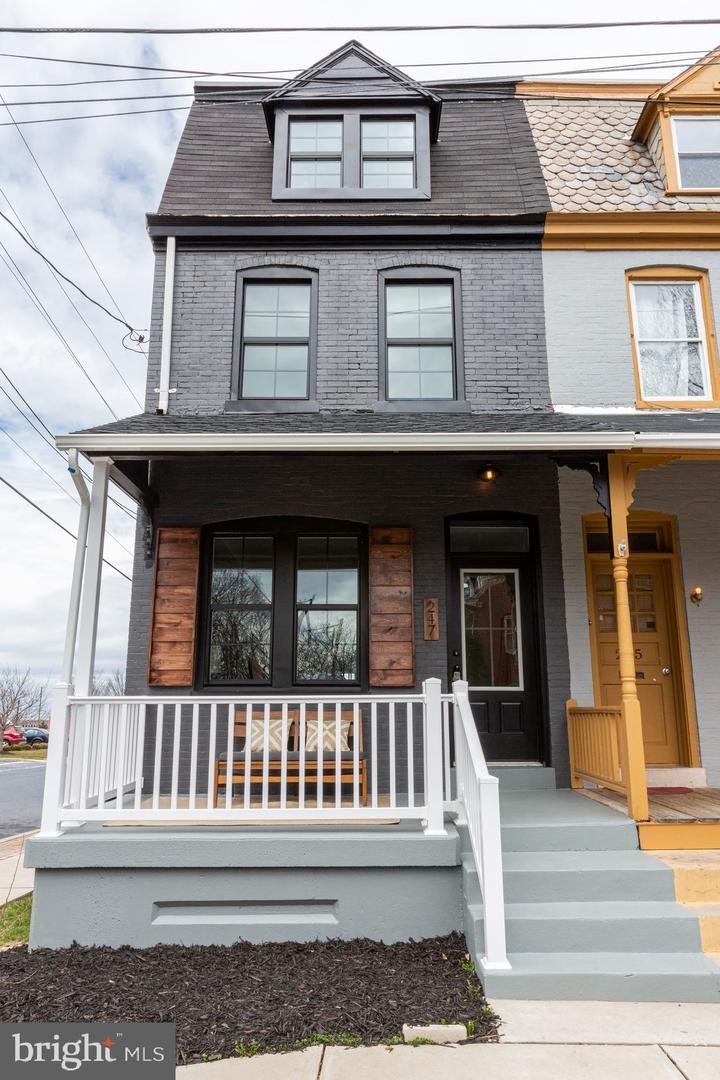Property Photo: 247 Jackson Street PA 17603