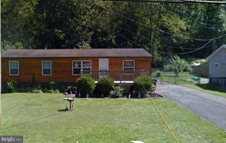 Property Photo: 893 Mohrsville Road PA 19555