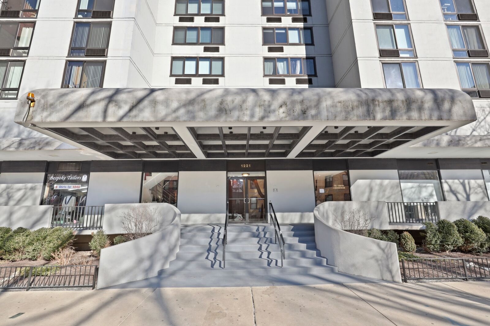 Property Photo: 1221 North Dearborn Street 412N IL 60610