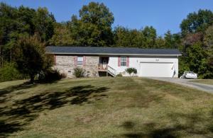 Property Photo:  202 Adams St  TN 37381 