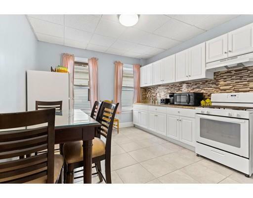 Property Photo:  110 Malden St 1B  MA 02149 