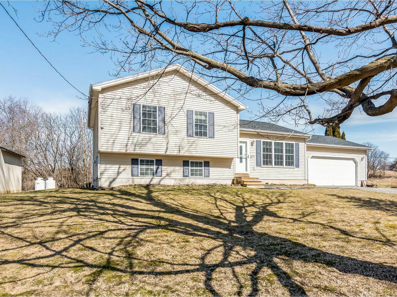 Property Photo: 1277 Lake Road VT 05468