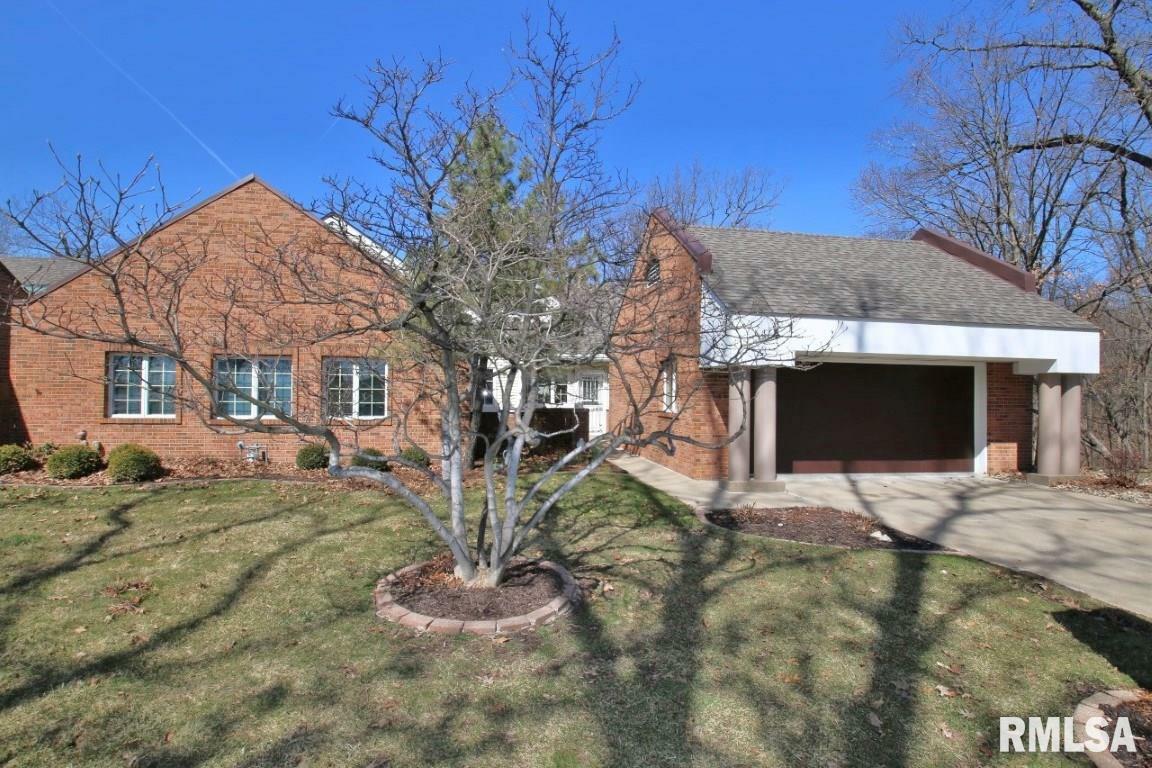 Property Photo:  2530 W Hidden Lake  IL 61614 