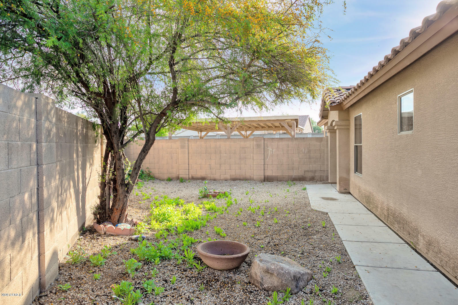 Property Photo:  2425 N 109th Avenue  AZ 85392 