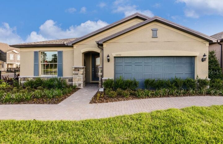 Property Photo:  5092 Hartwell Court  FL 34771 