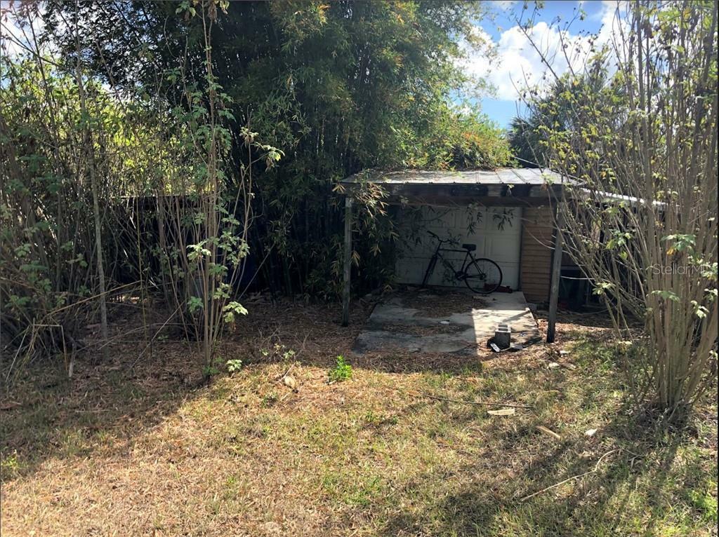 Property Photo: 3818 County Rd 547 FL 33837