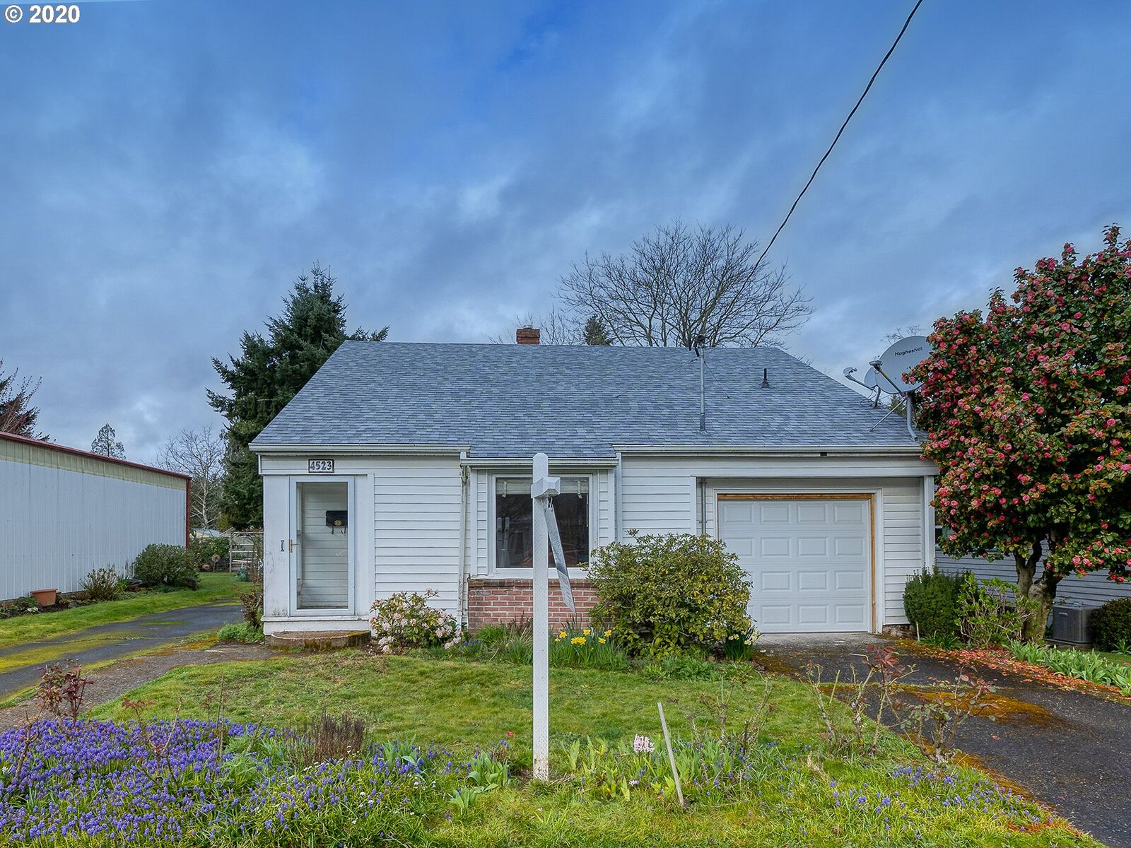 Property Photo:  4523 NE 88th Ave  OR 97220 
