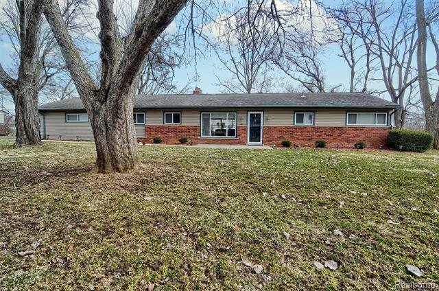 Property Photo:  63 E Maryknoll Road  MI 48309 