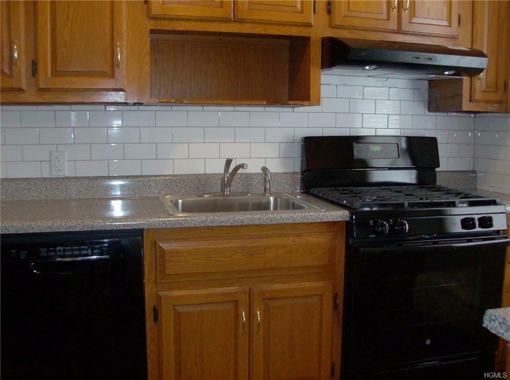 Property Photo:  9 Klein  NY 10994 