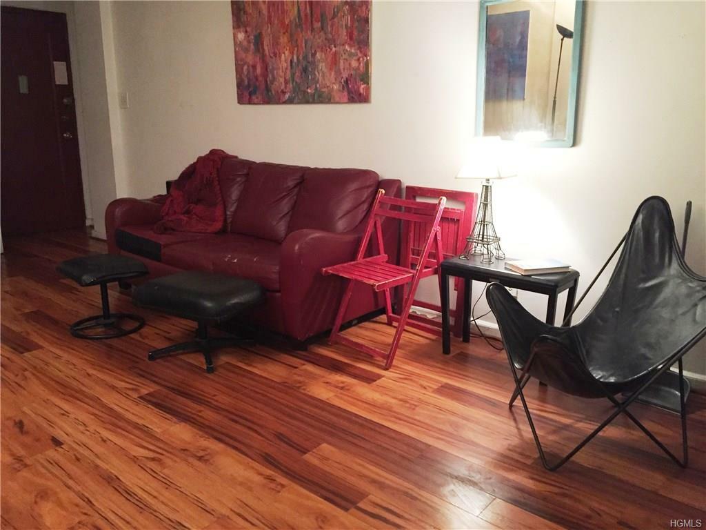 Property Photo:  5610 Netherland Avenue 2F  NY 10471 